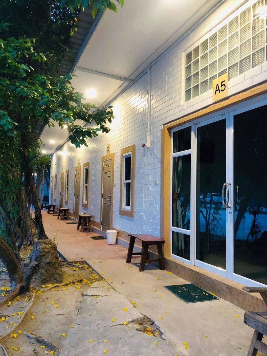 Three Bays Resort Prachuap Khiri Khan Dış mekan fotoğraf